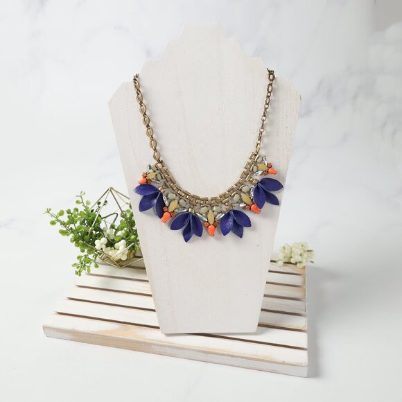 Stella And Dot Statement Necklace - Picture 2 of 3